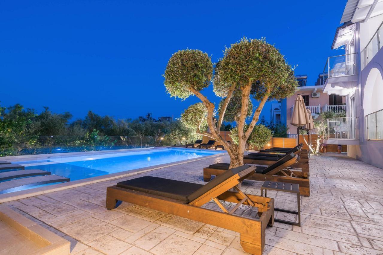 Hotell Litore Luxury Living 2*