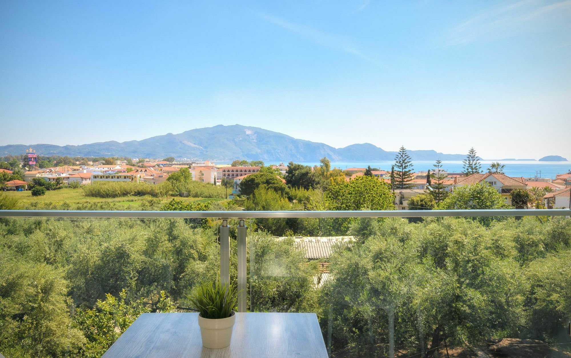 Litore Luxury Living Hotell