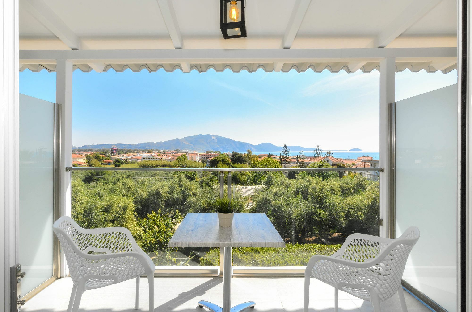 Hotell Litore Luxury Living
